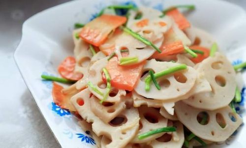 How to Make Stir-Fried Lotus Root Slices:A Culinary Delight