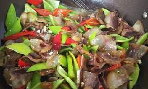 How to Make Stir-Fried Preserved Pork Larou)