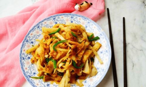 Mastering the Art of Making the Most Delicious Stir-Fried Pancake Noodles