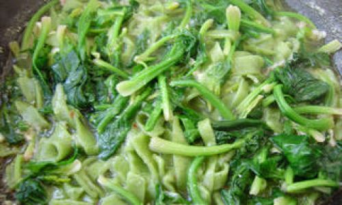 How to Make Delicious Spinach Noodles from Scratch