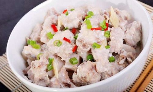 Mastering the Art of Steaming Taro Root and Pork Ribs:A Comprehensive Guide