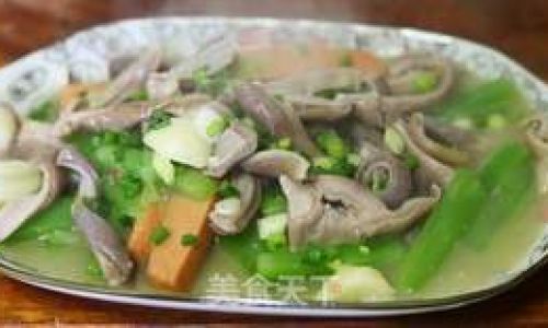 How to Make White Oil Pork Belly Strips:A Culinary Delight