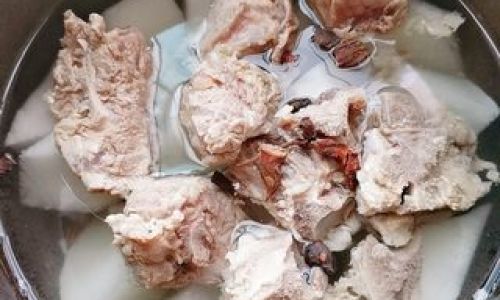 Mastering the Art of Making Daikon and Pork Ribs Stew