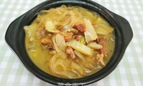 How to Make Pork and Chinese Cabbage Stew with Vermicelli Noodles