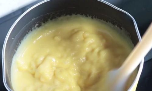 How to Make Homemade Creamy Custard Filling for Milk Buns