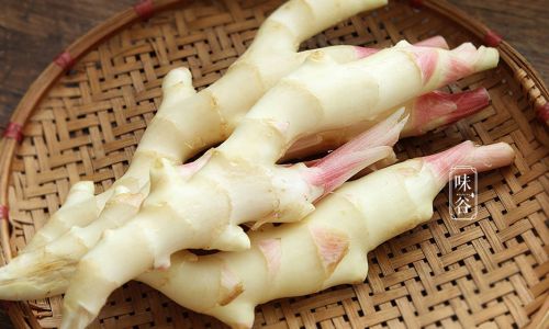 How to Make Homemade Dried Salted Ginger