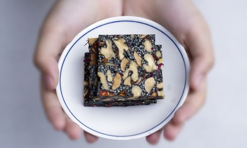 How to Make Homemade Ejiao Cake