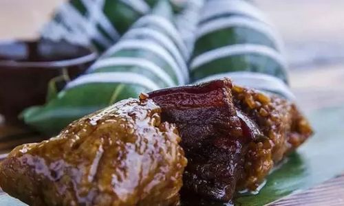 How to Cook Zongzi:A Step-by-Step Guide to Perfecting Traditional Chinese Dumplings