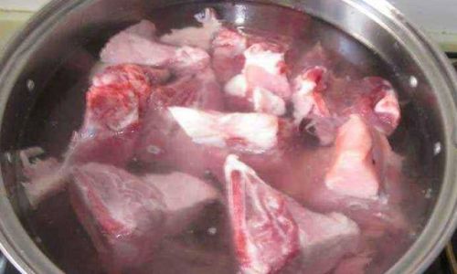 Mastering the Art of Cooking Pig Bones:A Comprehensive Guide
