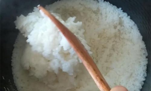 Mastering the Art of Cooking Glutinous Rice:A Comprehensive Guide