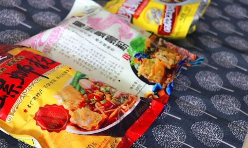 The Art of Perfecting Luosifen:A Comprehensive Guide to Cooking Authentic Snail Rice Noodles
