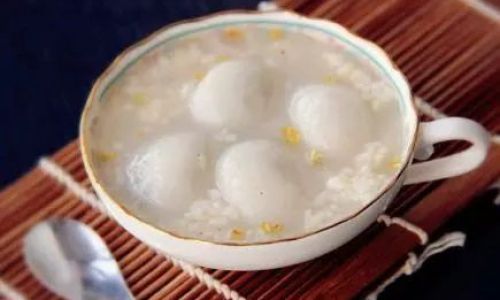 Mastering the Art of Cooking Fermented Glutinous Rice Louzao)