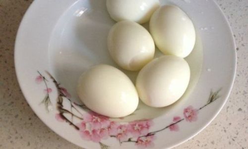 Mastering the Art of Boiling Perfectly Intact Eggs