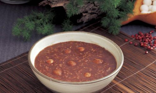 Mastering the Art of Cooking Soft and Creamy Red Bean Porridge
