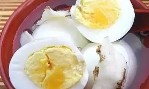 Mastering the Art of Boiling the Perfect Plain Hard-Boiled Egg