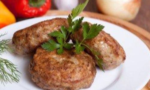 How to Make Steamed Beef Patties:A Culinary Delight