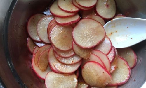 How to Make Pickled Radish Slices:A Comprehensive Guide