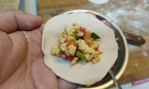 How to Make Tomato-Stuffed Dumplings:A Culinary Adventure