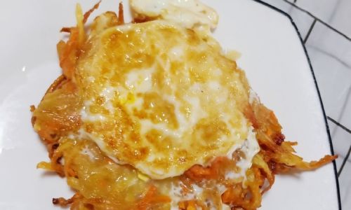 How to Make Delicious Potato,Carrot,and Egg Pancakes