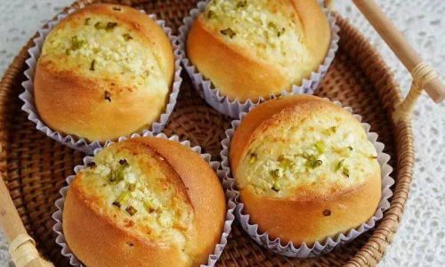 How to Make Garlic Bread:A Culinary Journey Through Aromatic Flavors