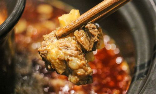 How to Craft a Delightful Steak Hot Pot:A Culinary Adventure