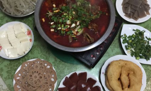 How to Craft a Delightful Steak Hot Pot:A Culinary Adventure