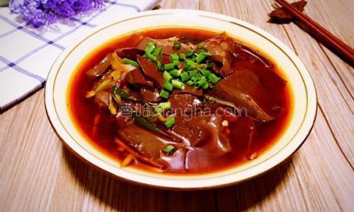 How to Make Homemade Mao Xuewang:A Delicious and Hearty Sichuan Dish