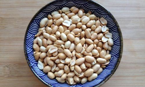 How to Make Peanut Brittle:A Step-by-Step Guide