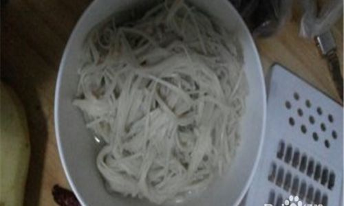 How to Craft Delicious and Nutritious Enoki Mushroom and Prawn Dishes
