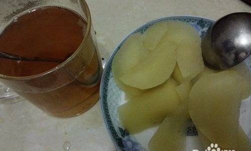 How to Make Delicious and Soothing Pear and Rock Sugar Syrup