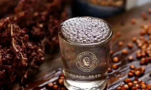 Crafting Homemade Liquor:A Guide to Fermenting with Just White Sugar and Fermentation Starter