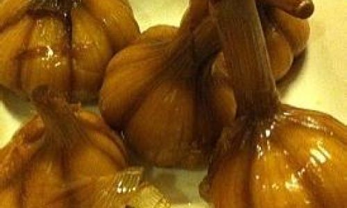 How to Authentically Pickle Salted Garlic
