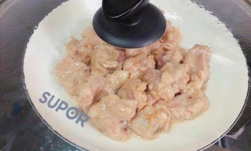 Mastering the Art of Steaming Lean Meat:Achieving Tenderness and Flavor