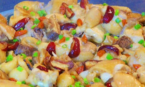Mastering the Art of Steaming Chicken:How to Create a Delicious Dish