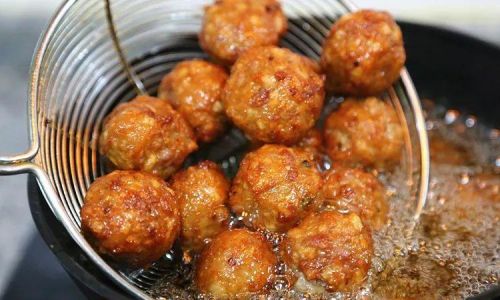 How to Fry Lotus Root Balls Without Them Falling Apart