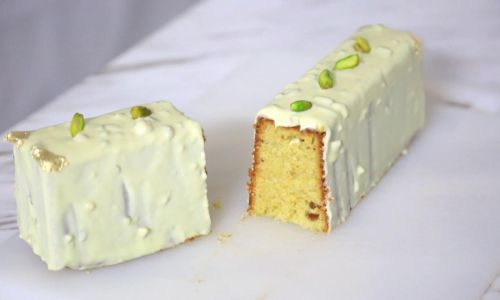 Achieving Smooth and Non-Sticky Slices When Cutting Cake:A Comprehensive Guide