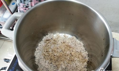 How to Make Homemade Pork Floss at Home