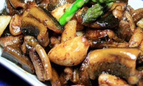 How to Kill and Prepare Eels:A Homemade Approach