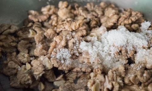 How to Toast Sesame Seeds in a Microwave:A Step-by-Step Guide