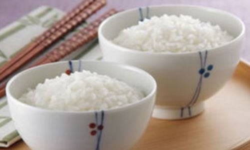 How to Cook Rice Using a Regular Pot
