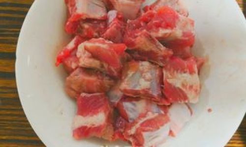 Mastering the Art of Cooking Pork Ribs with Carrots