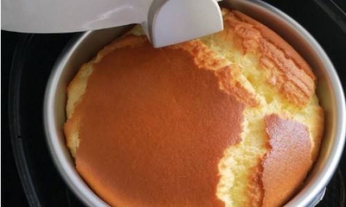 How to Bake a Cake Using an Air Fryer:A Step-by-Step Guide
