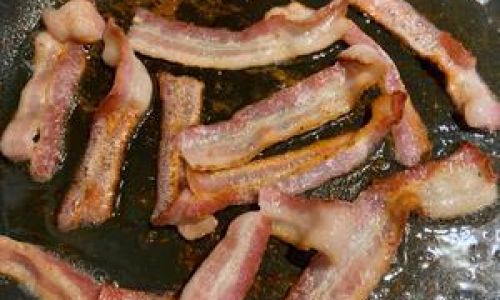 How to Perfectly Bake Bacon in Your Oven
