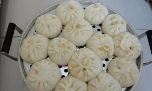 Mastering the Art of Making Steamed Buns with Yeast