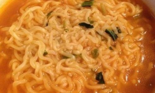 Mastering the Art of Cooking Instant Noodles in a Pot