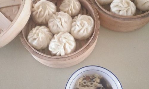 How to Steam Delicious Buns with White Radish