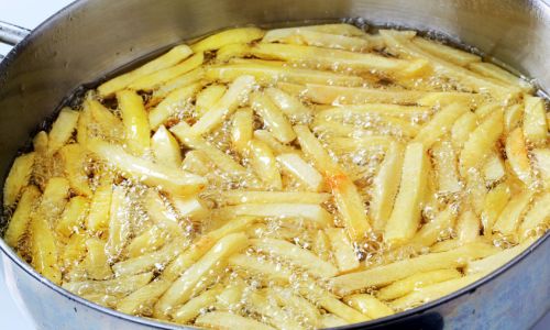 How to Fry Potatoes for a Delicious,Aromatic,and Crispy Treat