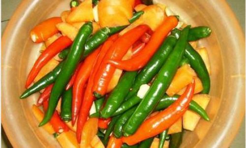 How to Pickle Chili Peppers:A Comprehensive Guide