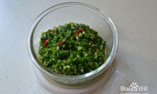 Mastering the Art of Pickling Chives Blossoms for a Delightful Taste