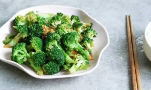 How to Select Delicious Broccoli for Your Table